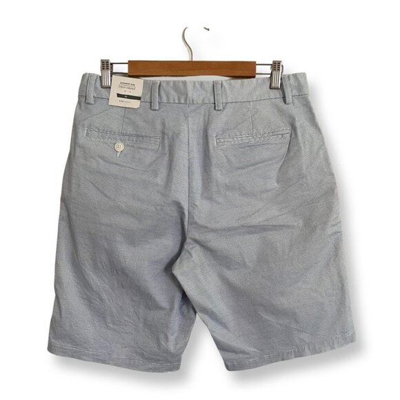 Old Navy Mens Ultimate Slim Built-In Stretch Blue White Shorts. Size 32. NWT - Picture 2 of 8